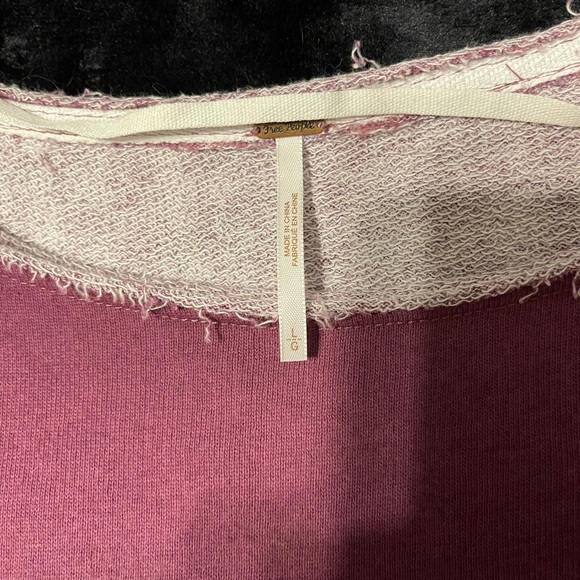 Free People tie dye off the shoulder sweater LG - Picture 5 of 9